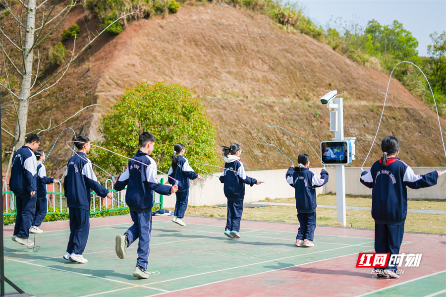 AI赋能全员文体 湖南百余个中小学校“智慧操场”全面启用