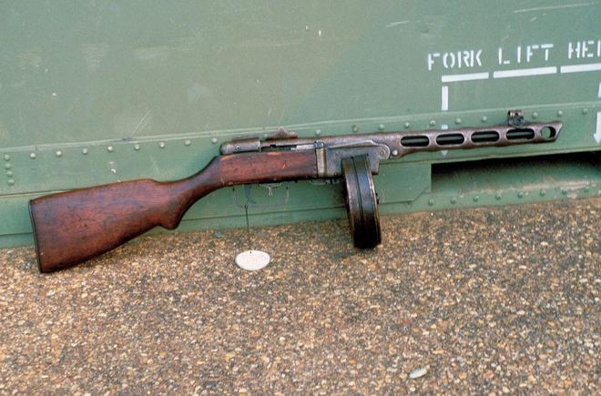 PPSh-43产量比波波沙少为啥战后反而成了多国标配？(图3)