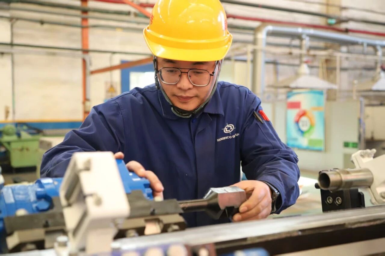 填补行业技术空白兵器工业集团成功研发机电液一体化煤机装备