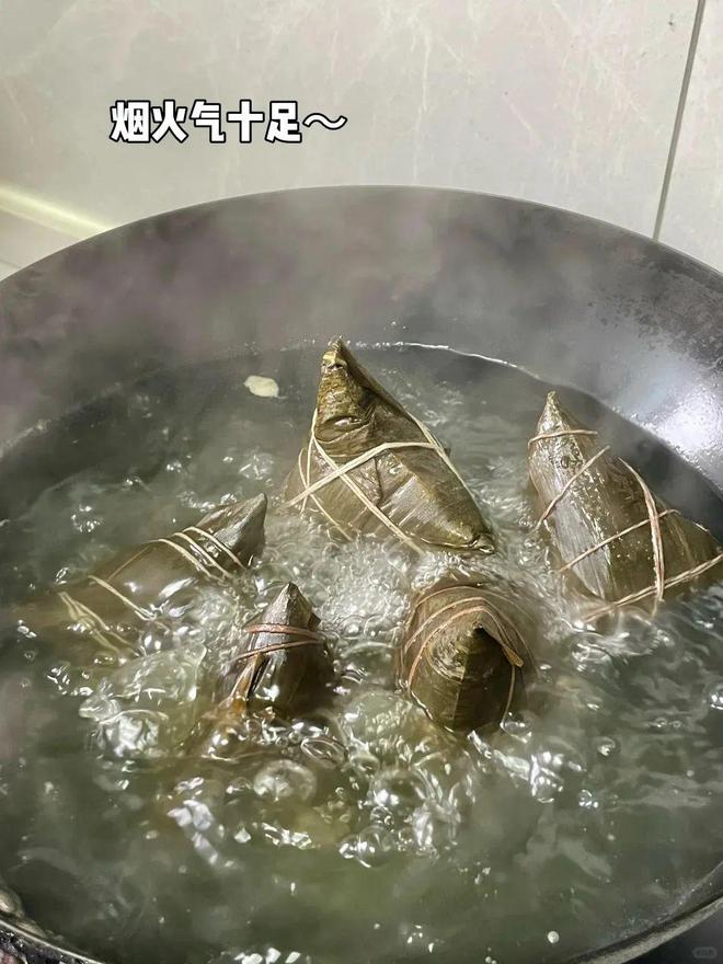 肉多料足甜咸兼备！这样的粽子谁不爱！(图2)