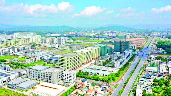 七方面攻坚赋能强县促镇带村